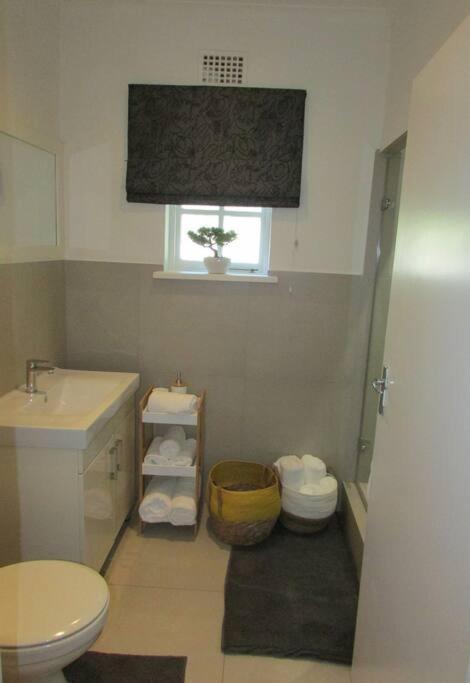 Lovely 1-bedroom With A Pool Apartment *